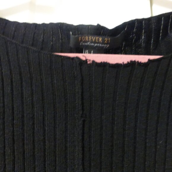 FOREVER 21 black oversized sweater with ties - Picture 4 of 7